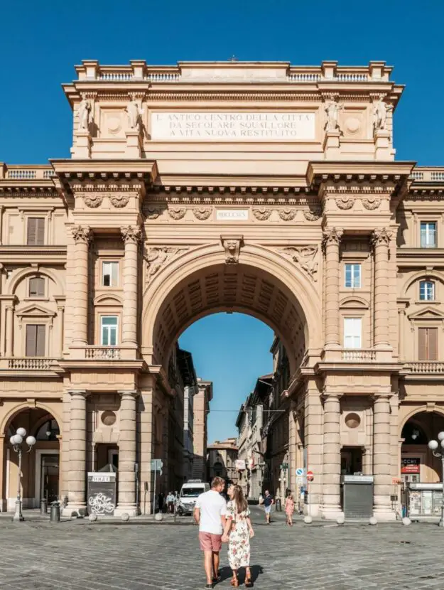 Best areas to stay Florence cover