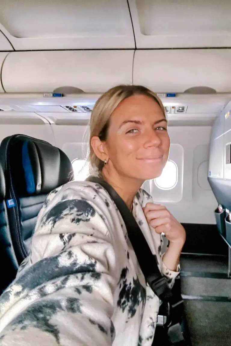 10-overnight-flight-tips-how-to-survive-and-thrive-on-a-long-haul-flight